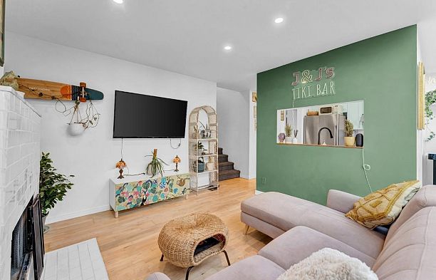 2125 York Avenue Kitsilano