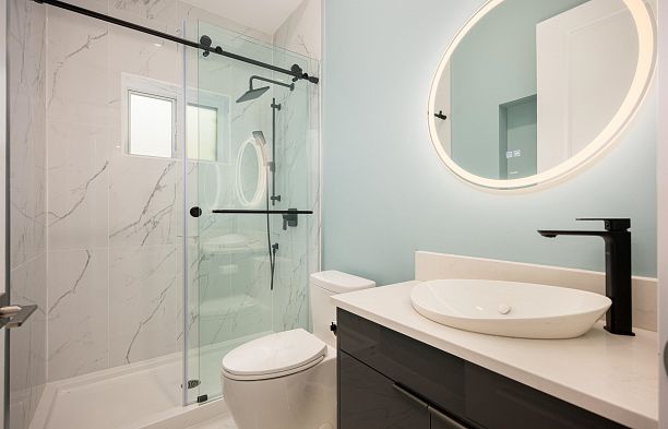 1 58 E 39th Avenue Main