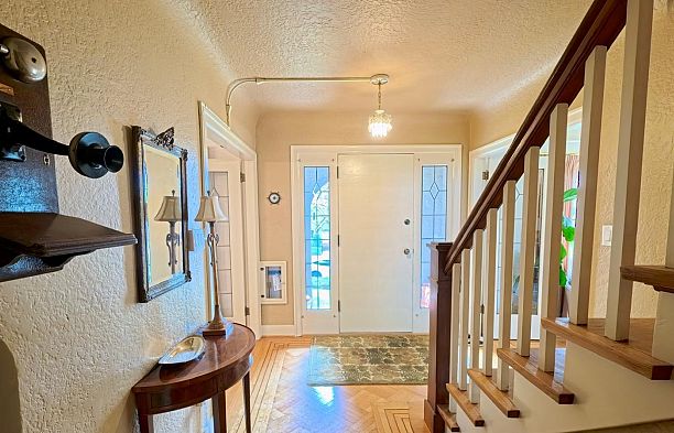 3425 W 33rd Avenue Dunbar