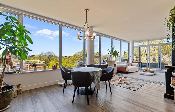 402 6333 West Boulevard Kerrisdale