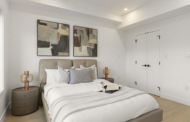 2 3255 13th Avenue Kitsilano