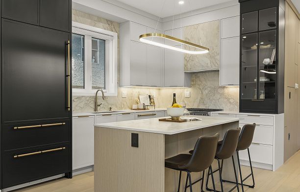 1 3255 13th Avenue Kitsilano