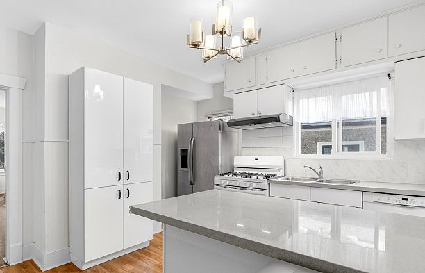 2975 W 8th Avenue Kitsilano