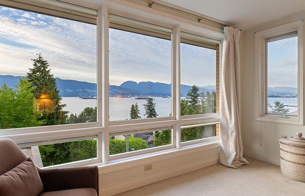 1550 Blanca Street Point Grey