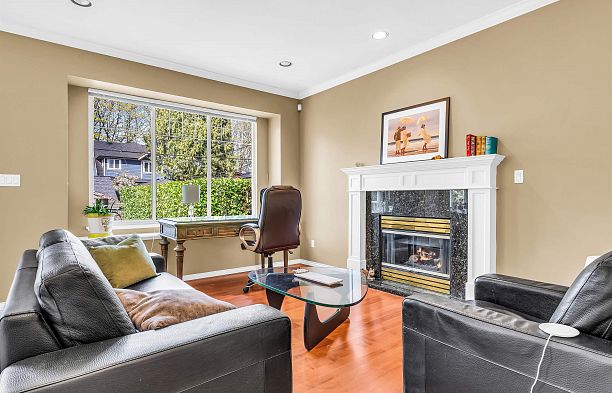 3263 W 14th Avenue Kitsilano