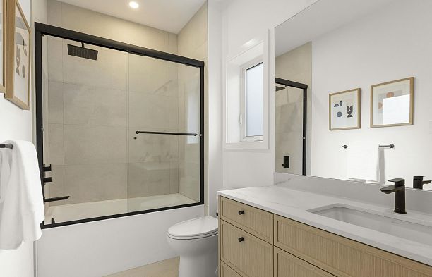 2 3255 13th Avenue Kitsilano