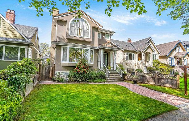 3263 W 14th Avenue Kitsilano