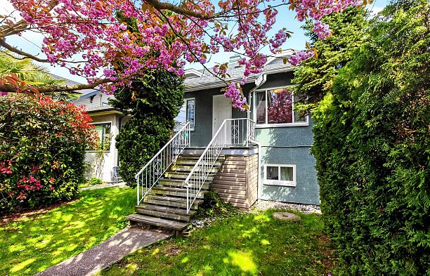 2975 W 8th Avenue Kitsilano