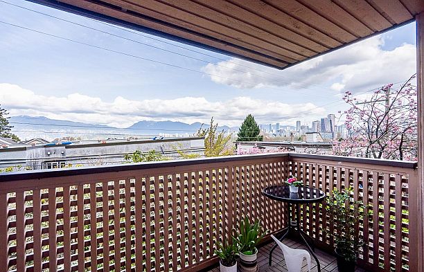 209 2211 W 2nd Avenue Kitsilano