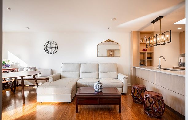 403 2481 Waterloo Street Kitsilano