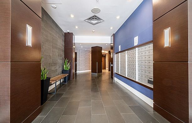 1208 1212 Howe Street Downtown VW