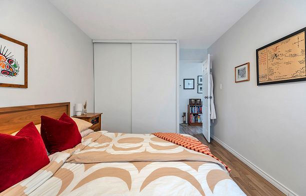 207 2080 Maple Street Kitsilano