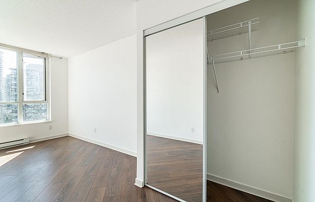 1208 1212 Howe Street Downtown VW