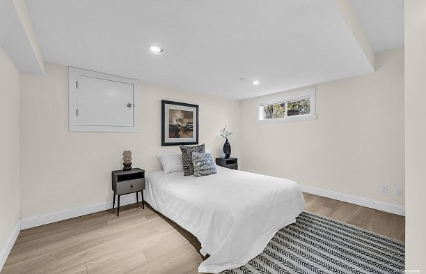 4418 Osler Street Shaughnessy