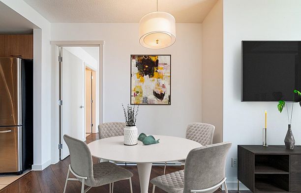 1208 1212 Howe Street Downtown VW