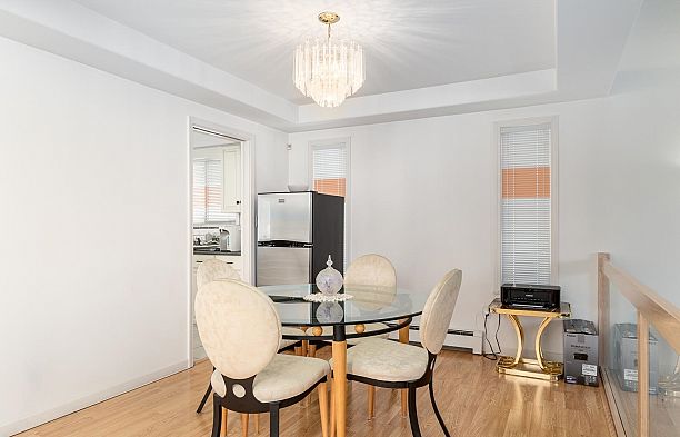 108 W 46th Avenue Oakridge VW