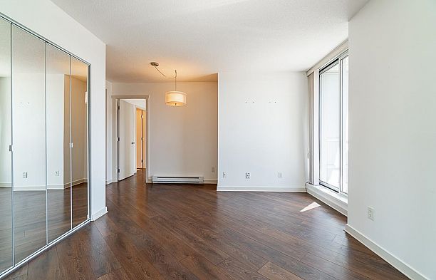 1208 1212 Howe Street Downtown VW