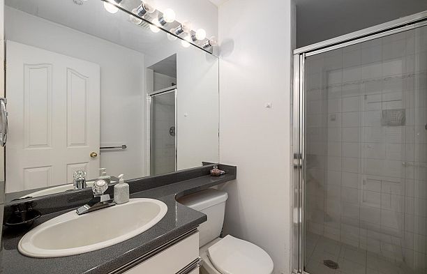 108 W 46th Avenue Oakridge VW