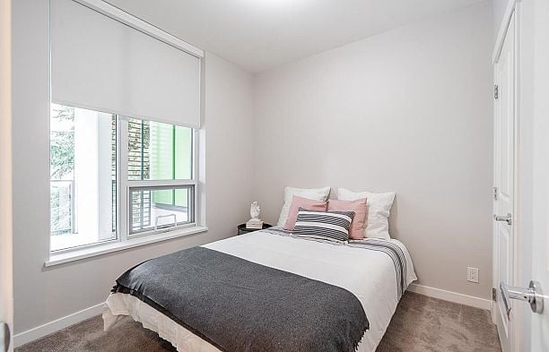 322 3563 Ross Drive University VW