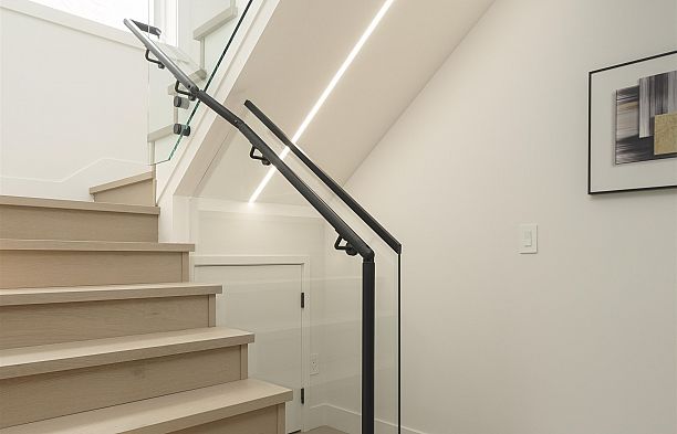 1 3232 W 38th Avenue Kerrisdale