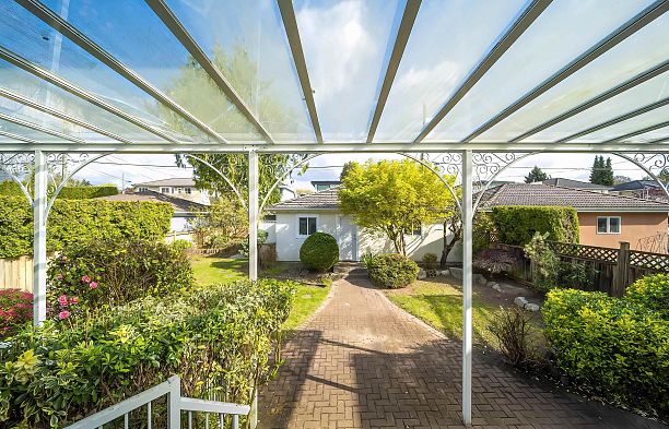 2039 W 62 Avenue S.W. Marine