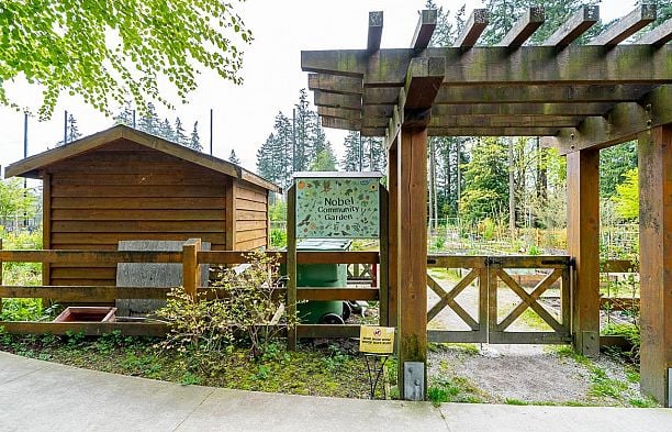 322 3563 Ross Drive University VW