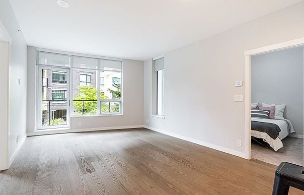 322 3563 Ross Drive University VW