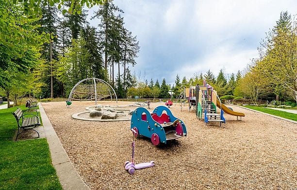 322 3563 Ross Drive University VW