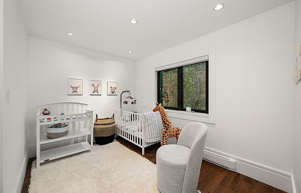 4005 Vine Street Quilchena