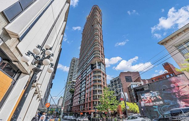 605 128 W Cordova Street Downtown VW