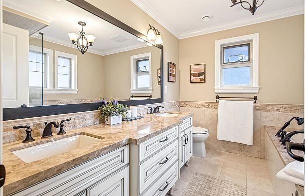 4532 W 15th Avenue Point Grey