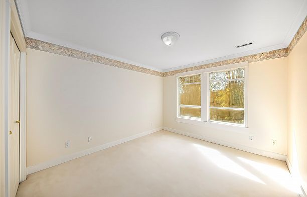 2039 W 62 Avenue S.W. Marine