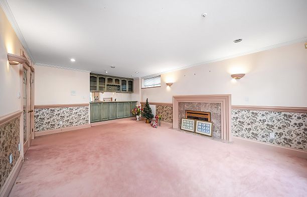 2039 W 62 Avenue S.W. Marine