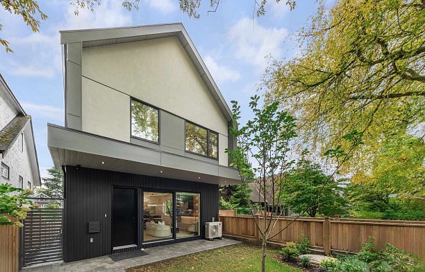 1 3232 W 38th Avenue Kerrisdale