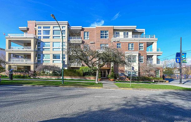 201 2105 W 42nd Avenue Kerrisdale