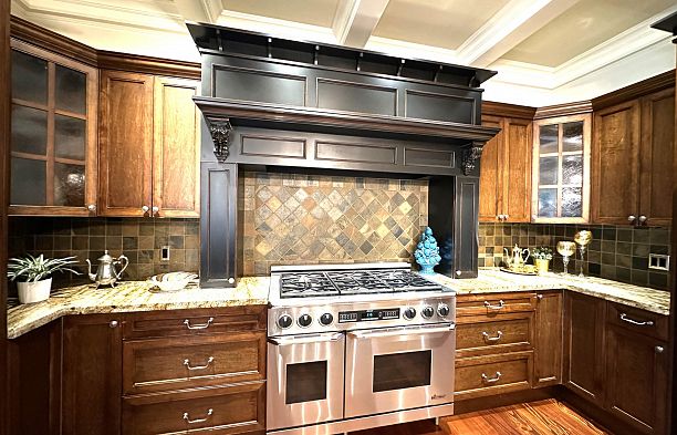 2655 W 37th Avenue MacKenzie Heights