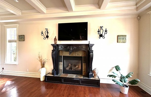 2655 W 37th Avenue MacKenzie Heights