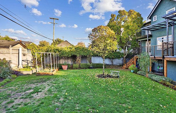 4291 W 9th Avenue Point Grey