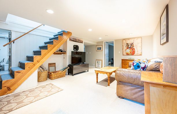 4047 W 32nd Avenue Dunbar
