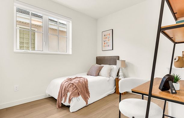 1 2043 W 45th Avenue Kerrisdale