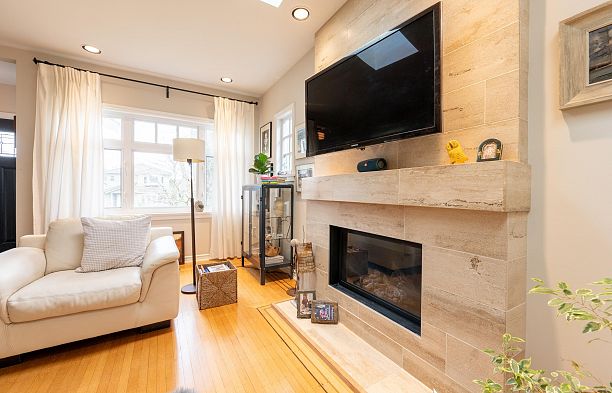 4047 W 32nd Avenue Dunbar
