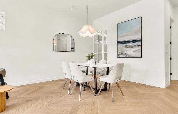 1 2043 W 45th Avenue Kerrisdale
