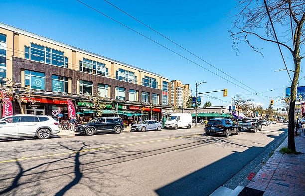 302 2189 W 42nd Avenue Kerrisdale