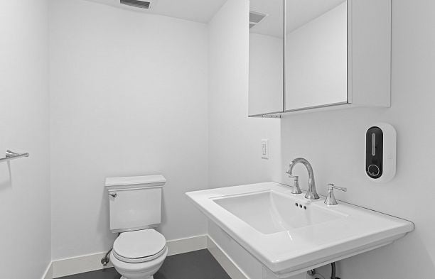 6297 Mackenzie Street Kerrisdale