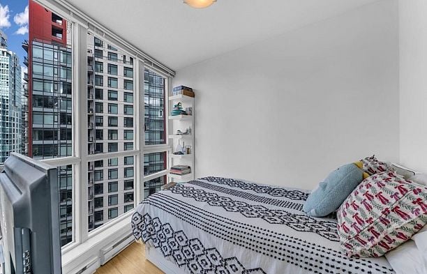 1707 1189 Melville Street Coal Harbour