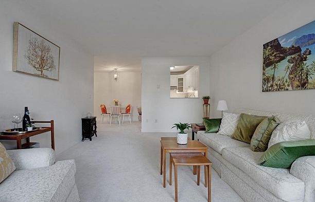 109 3875 W 4th Avenue Point Grey