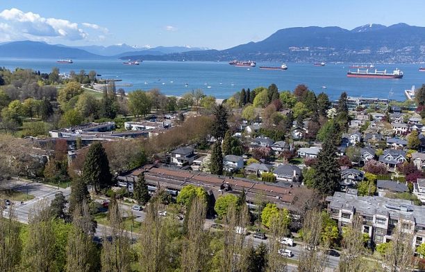 109 3875 W 4th Avenue Point Grey