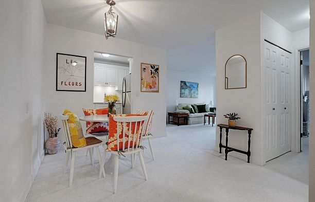 109 3875 W 4th Avenue Point Grey