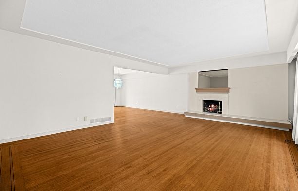 6297 Mackenzie Street Kerrisdale