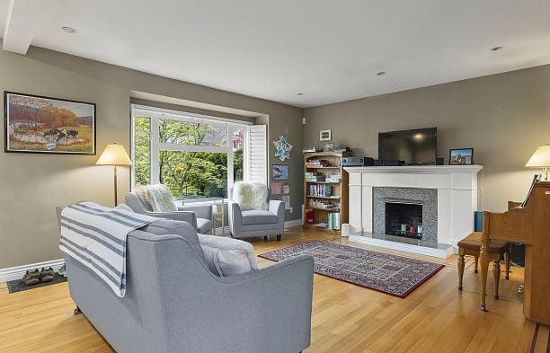 4549 W 12th Avenue Point Grey